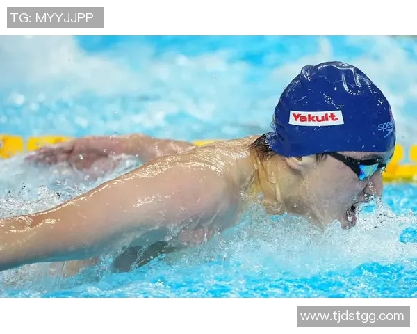 蝶泳技术提升训练法全面解析提高游泳水平的关键步骤与技巧 蝶泳技术提升训练法全面解析提高游泳水平的关键步骤与技巧