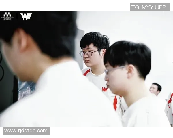 赛后分析:JDG与WE对决中的节奏掌控与战术博弈探讨 赛后分析:JDG与WE对决中的节奏掌控与战术博弈探讨
