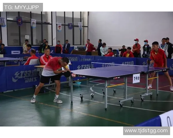 重庆乒乓球队耐力问题引发热议球员训练与比赛表现成焦点 重庆乒乓球队耐力问题引发热议球员训练与比赛表现成焦点